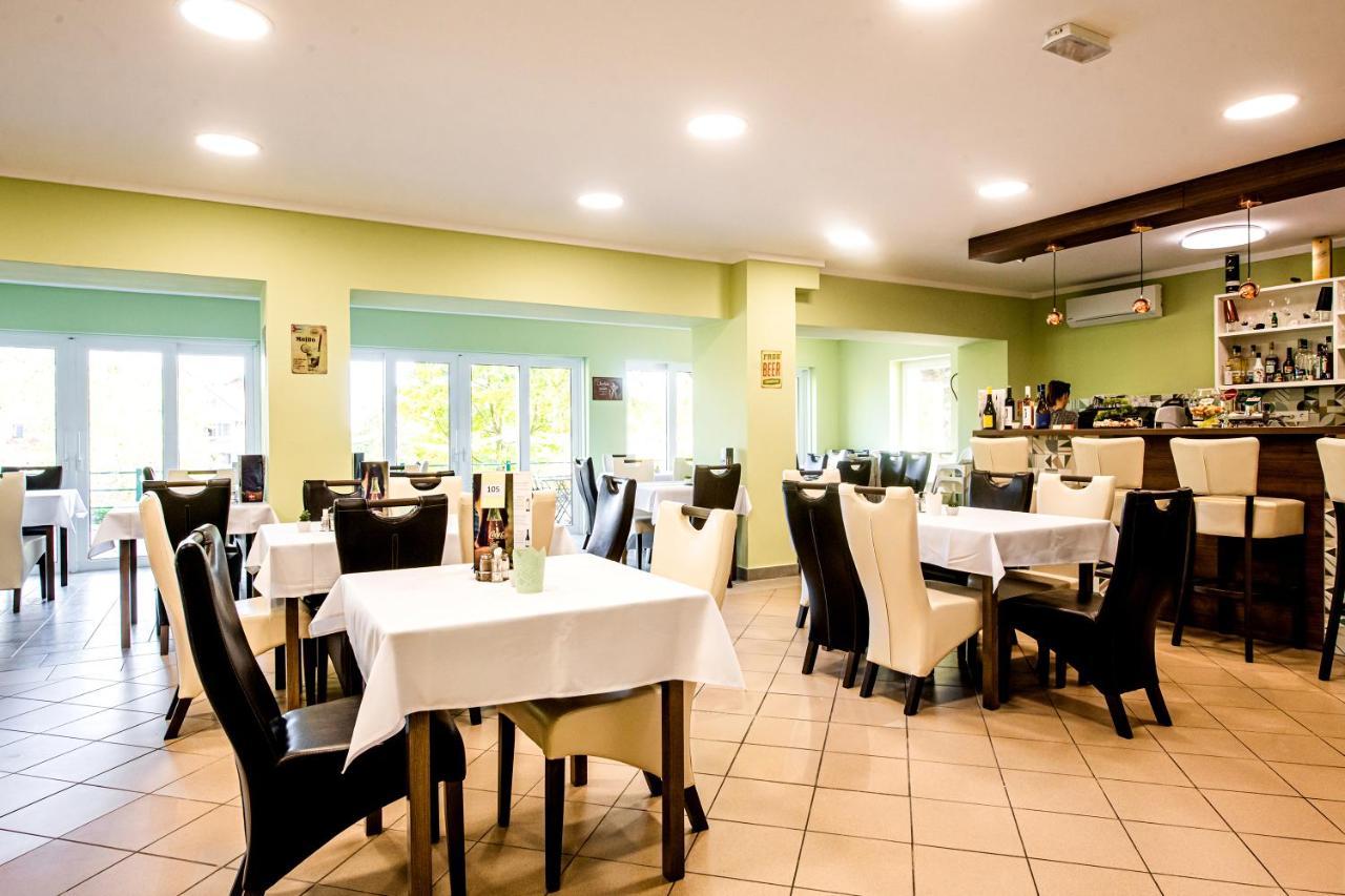 Furdo Hotel*** 잘라카로쉬 외부 사진
